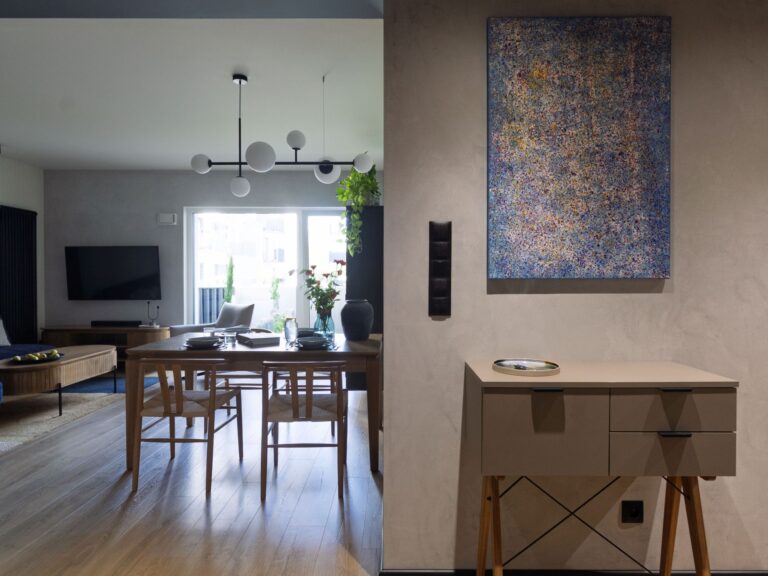 Panele laminowane Pergo Visby Dąb Manor oraz drzwi PORTA Natura Vector J